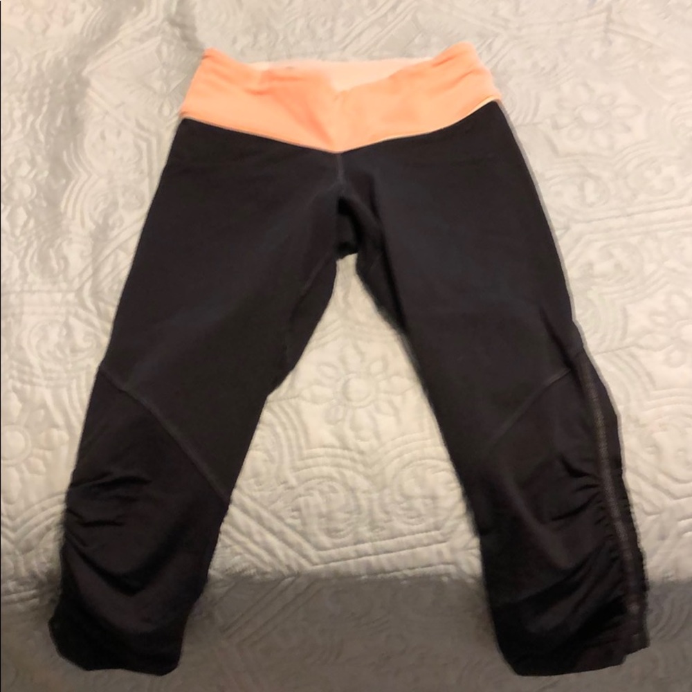 Lululemon crops